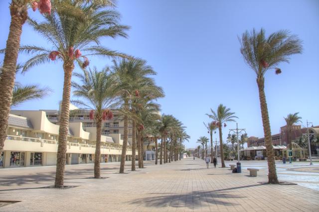 Hurghada Promenade HDR 3189
